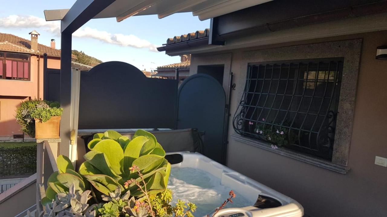 Casa Vacanze I Melograni Trevignano Romano Exterior photo